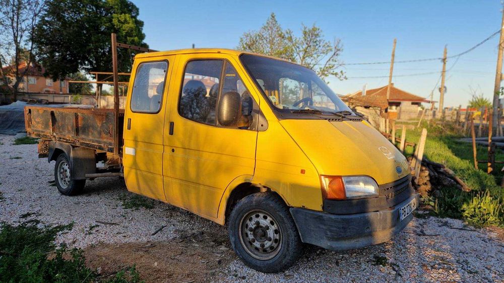 Продавам товарен автомобил  ФОРД ТРАНЗИТ