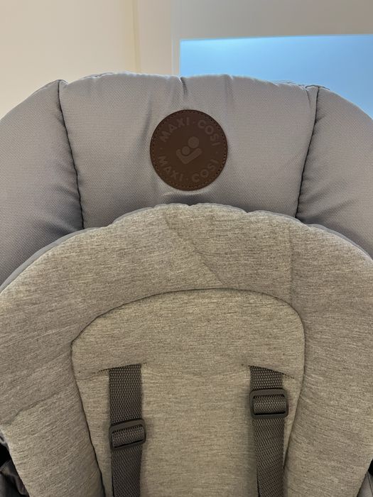 Scaun masa Maxi Cosi