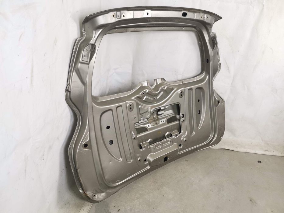 Капак Заден Капак Багажник Дачия Лоджи 1 [ - ] Оригинален Dacia Lodgy