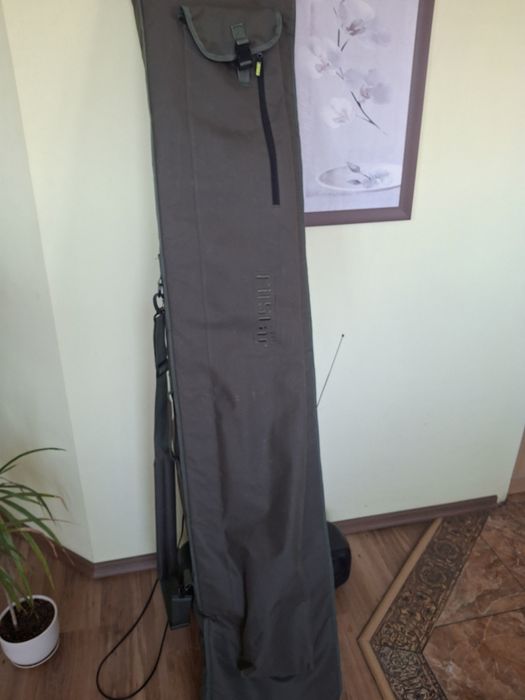 Продавам 3 шаранджийски въдици с калъф