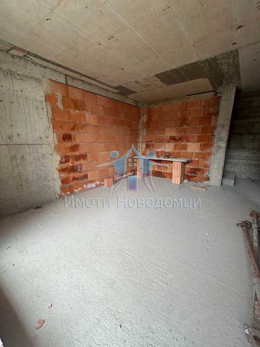 Продава се Двустаен апартамент в Шумен, Пазара - 78 кв.м за 1257 €/кв.м - Снимка #2