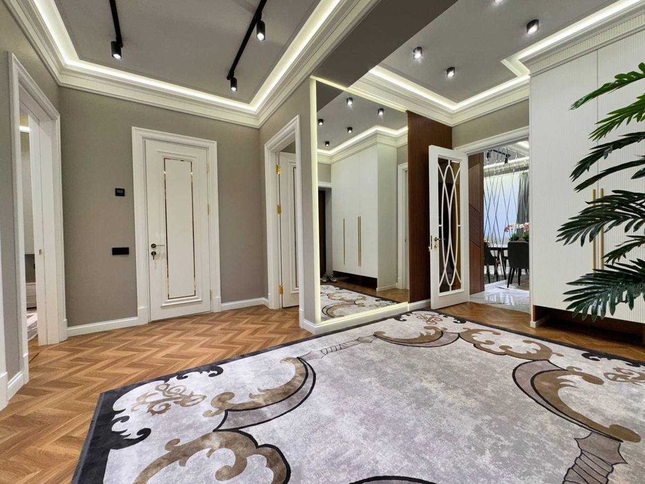 parisien " LUXURY 
элитный комплекс 
Golden House Парисен