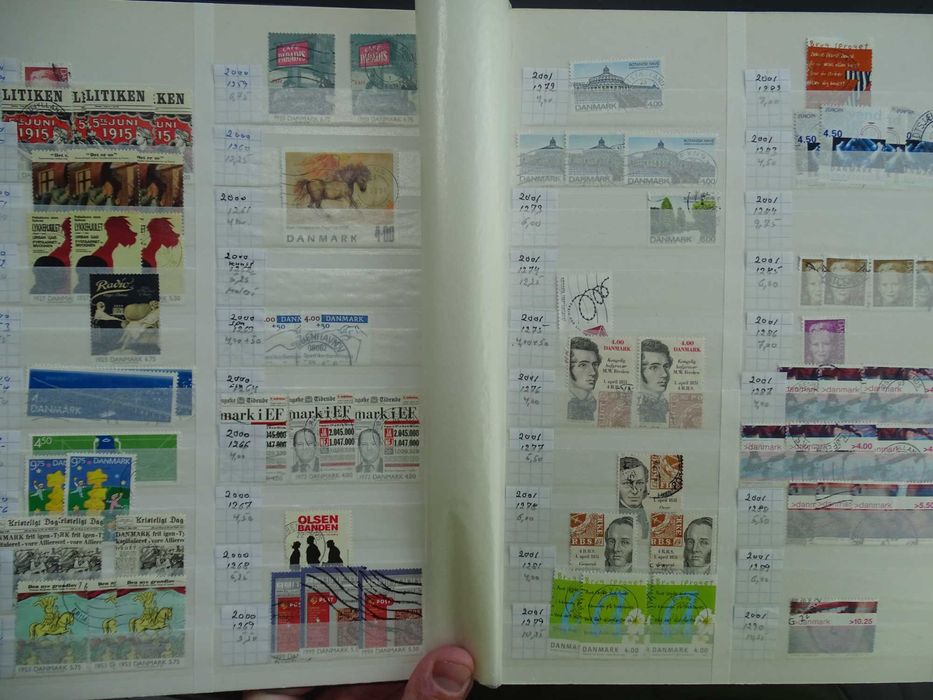 Danemarca 1997-2005 , Album cu timbre stamp si nestamp (Lot K012)