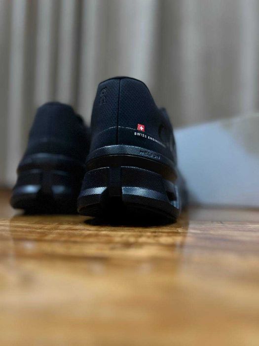 On Cloudmonster мужские кроссовки РАЗМЕР 44,45