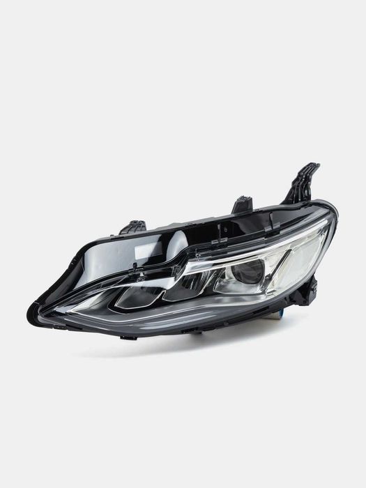 Новые оригинальные Фары LED Chevrolet Malibu - 2 9 рест  Доставка