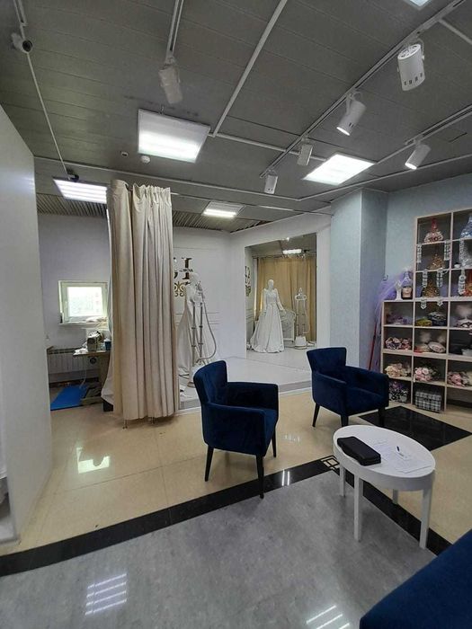 Продается бутик в ТД Актобе Ажары 100 м²