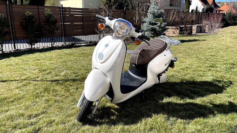 Scuter electric Kumpan "1953" – stare excepțională!