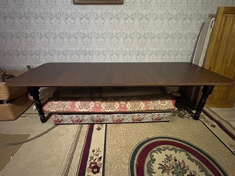 Продам стол стол