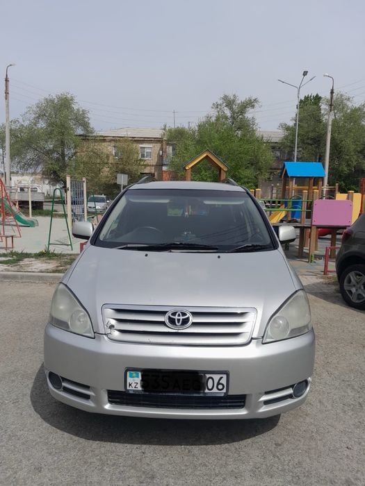 Продажа авто тайота