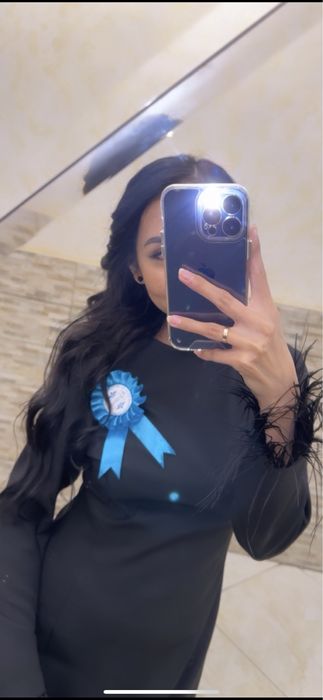 Платье черная с перешками