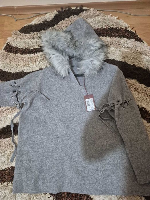 Дамски пуловерBSB