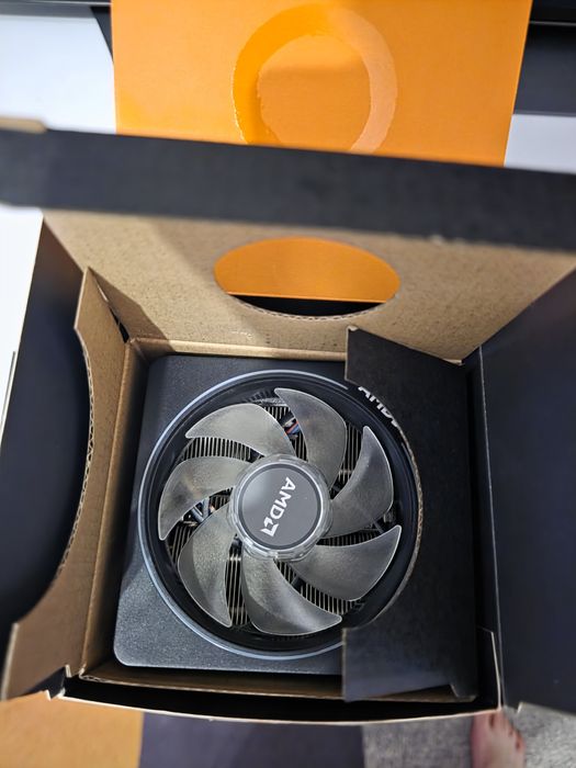 Procesor AMD Ryzen 7 7700 Fullbox