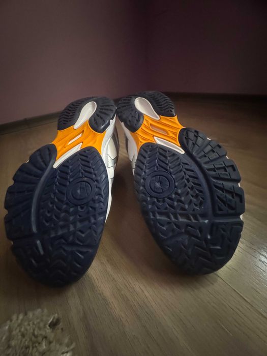 Волейболни обувки - Asics