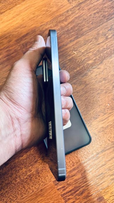 Самсунг А56  отличном состоянии