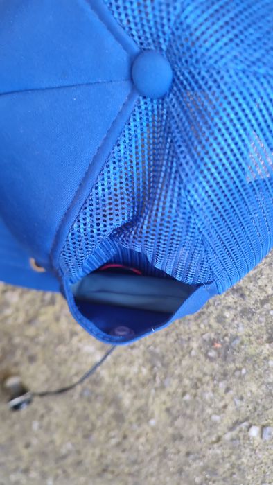 Șapcă Adidas cu radio