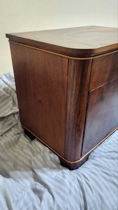 Тумбочки из шпона - Германия после реставрации