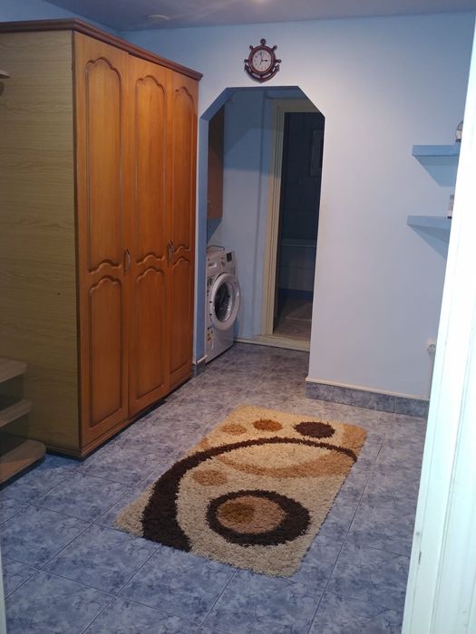 Inchiriez apartament in Ianca