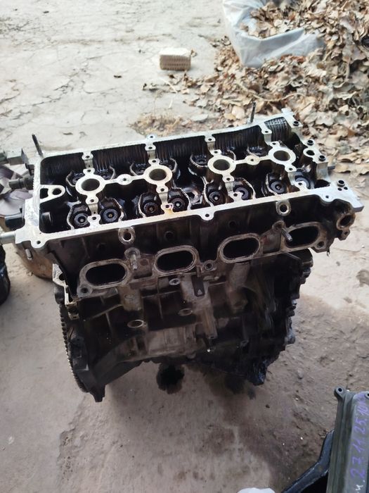 Двигатель 2AZ FE разобранный