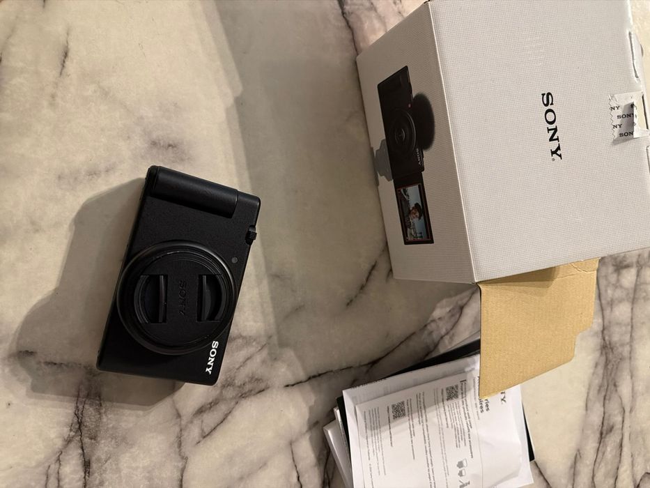 Vand camera digitala sony ZV-1F