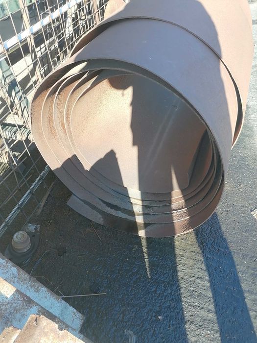 Vând tablă groasă