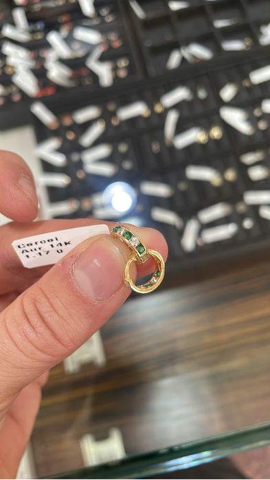 Cercei aur nou nascuti