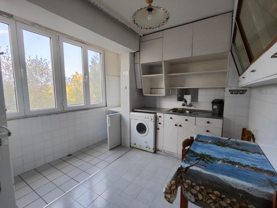 Дава се под наем Тристаен апартамент в Враца, Дъбника - 65 кв.м за 228.99 € - Снимка #8