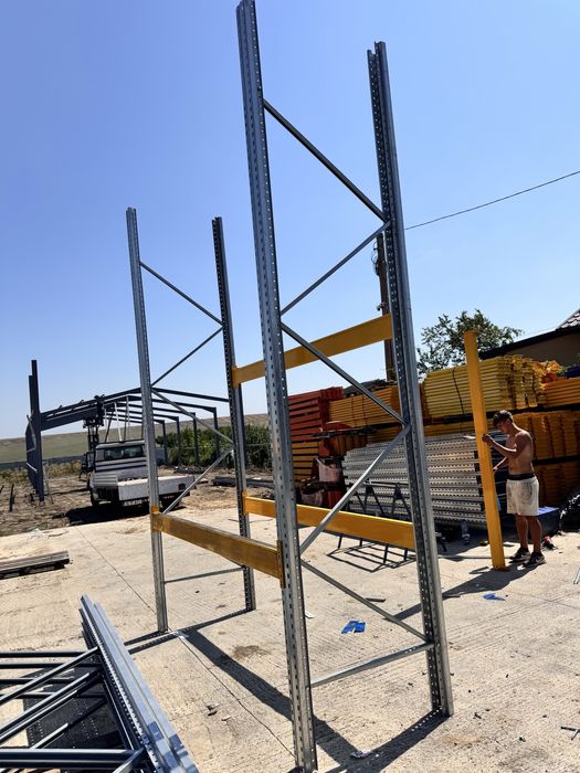 Rafturi metalice