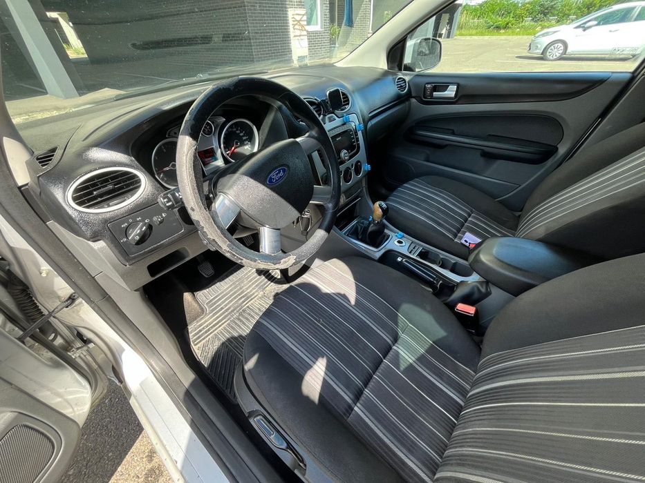 FORD Focus 2008 — imagine 5