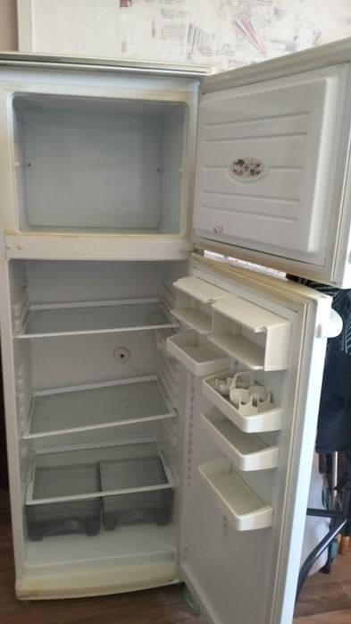 Продам холодильник Samsung
