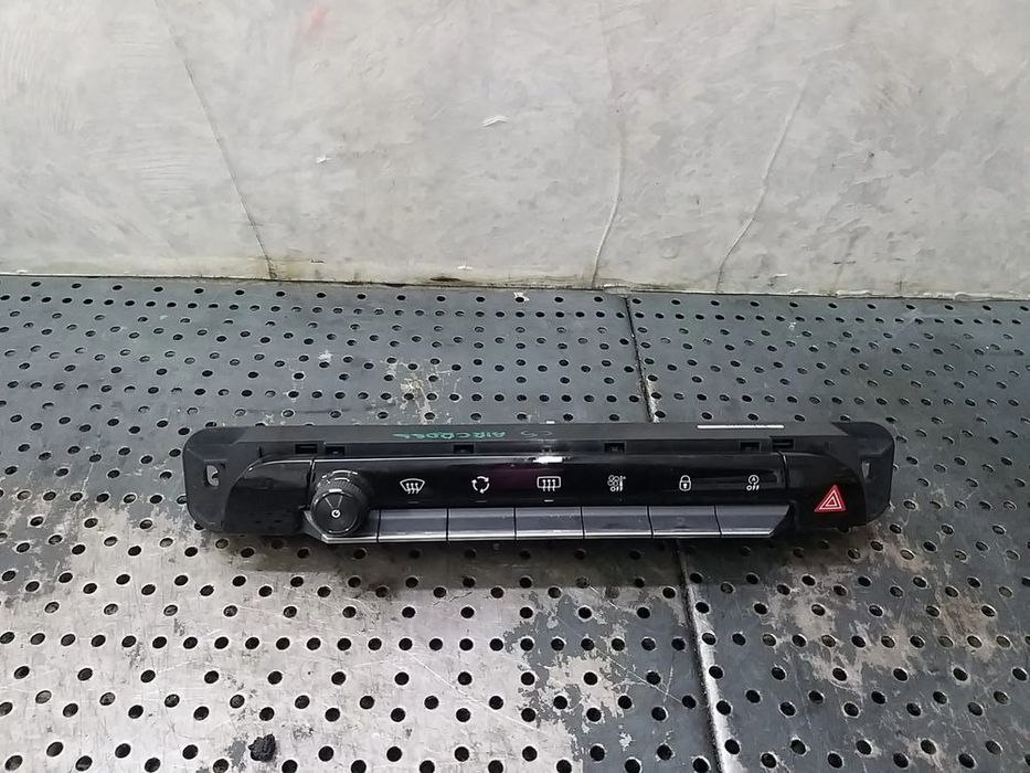 Panou comanda clima ac citroen c5 aircross 28597495 9828018177