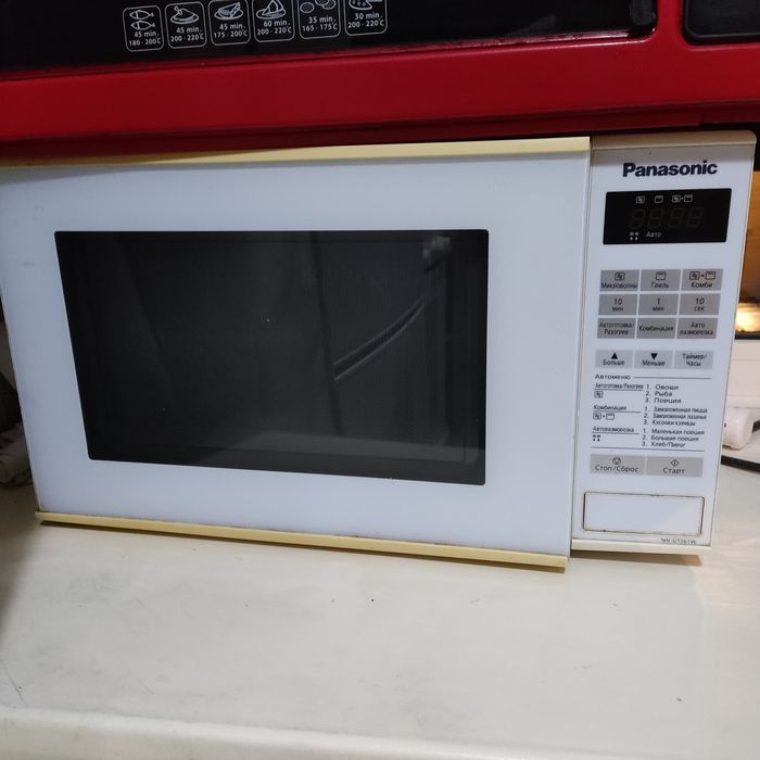 Микроволновка рабочий