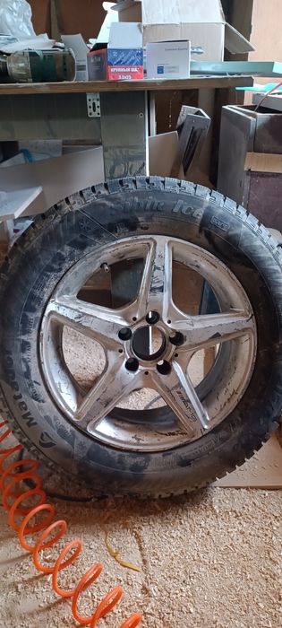 Колесо в сборе ,диск и покрышка