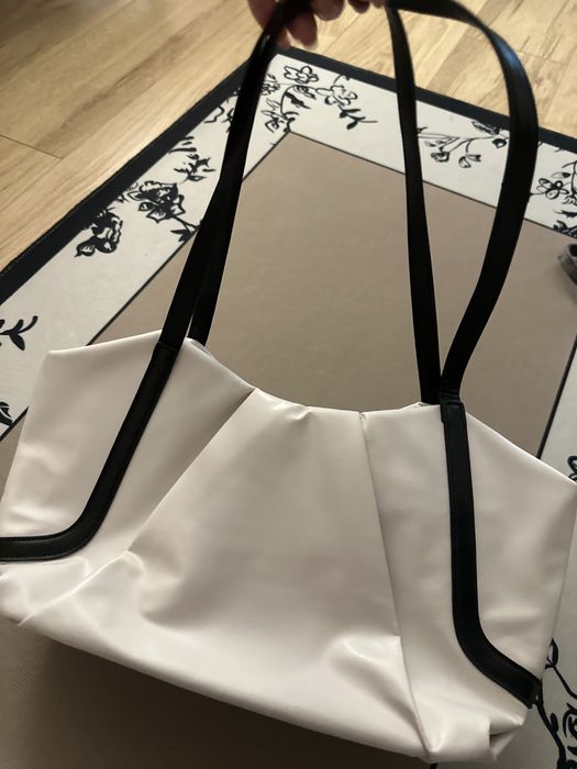 Женская сумка, вместительная