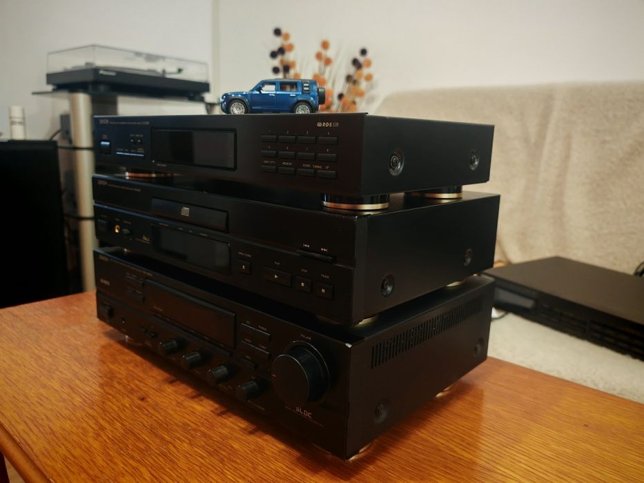Linie Audio Denon ( Citiți descrierea )