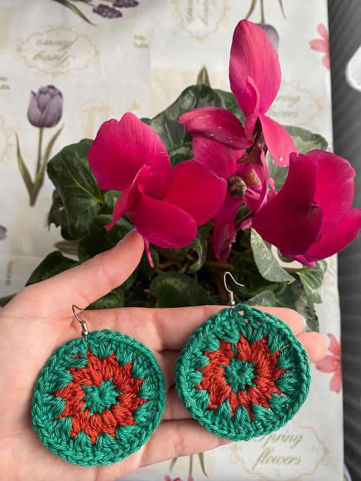 Vand cercei crosetati