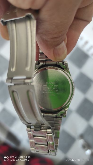 Продам мужчкие часы