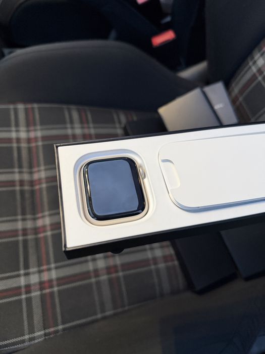 Apple watch series 7 nike edition 45mm