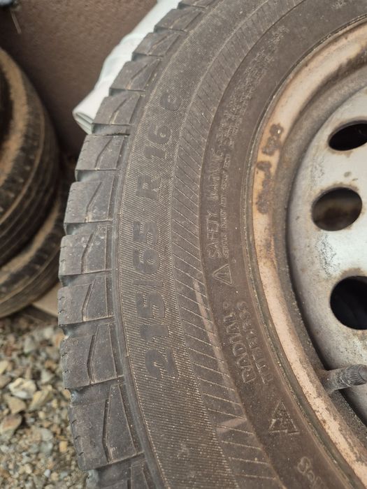 Roti jante+anvelope 5x118 215/65/R16C Vivaro,Trafic,Primastar etc