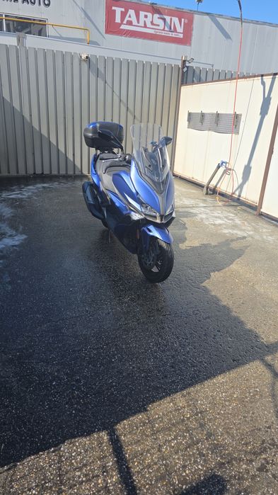 Kymco xciting 400s maxiscuter