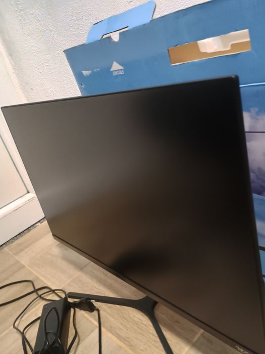 Monitor Tesla 24" 100hz  - NOU