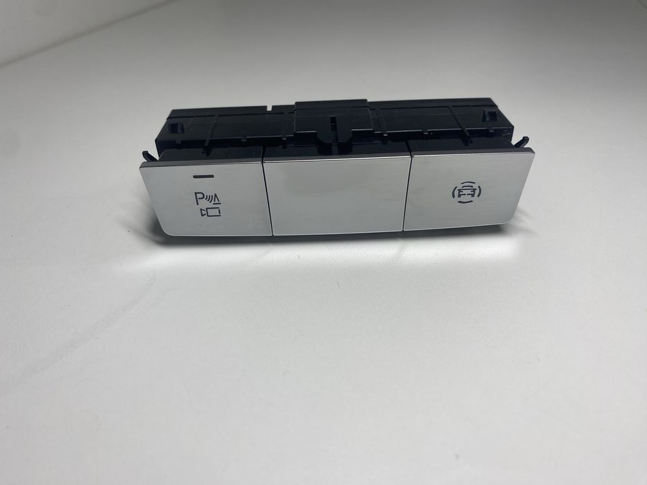 Bloc comenzi park assistradar  PDCAudi A6 C8 A7 A8Q7 Q8 cod: 4N0959673