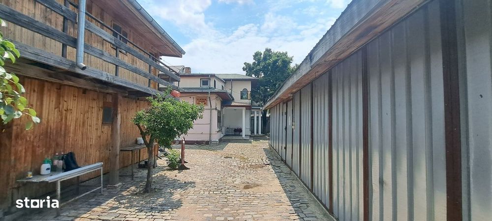 Soseaua Alexandriei x Antiaeriana, vila P+1.