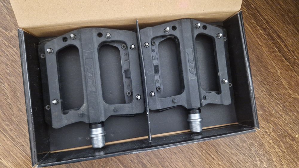 Pedale downhill ht flat