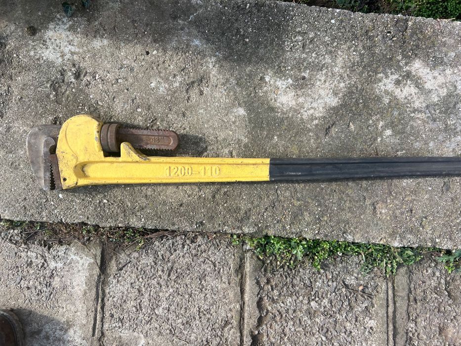 Тръбен ключ голям 48”