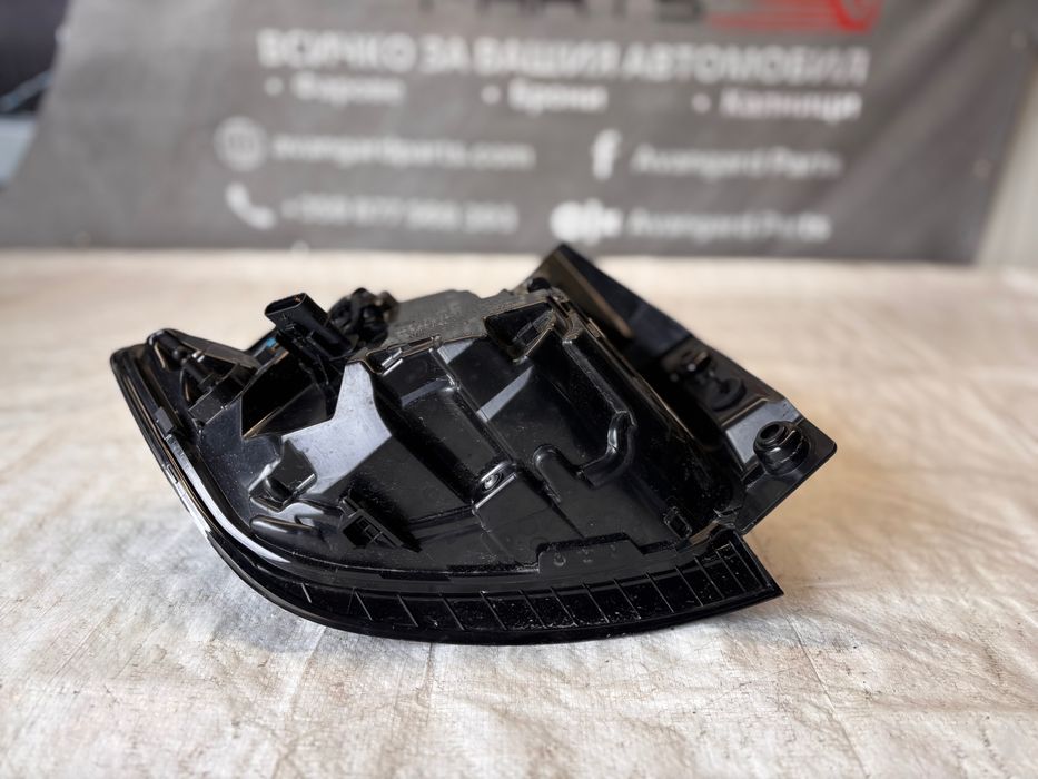 Jeep Avenger десен стоп LED • 2023→