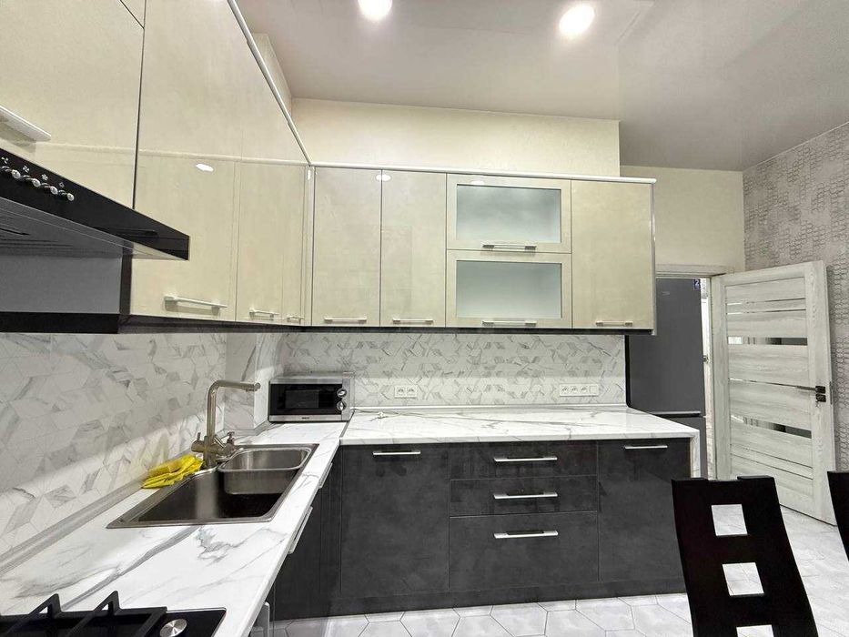 Метро Дружба народов