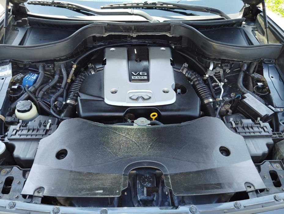 Infiniti FX 3.7 V6 full LPG