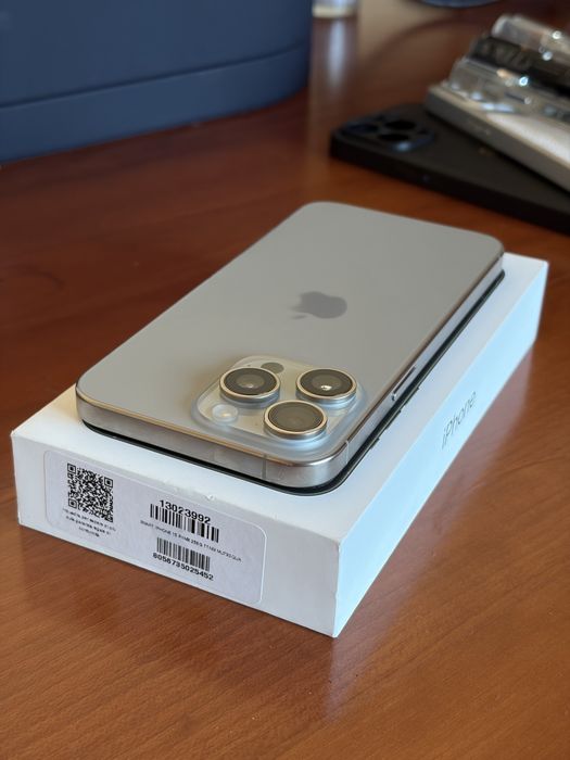 iPhone 15 Pro Max