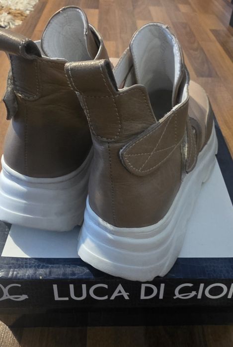 Benvenuti Sneackers ușori piele