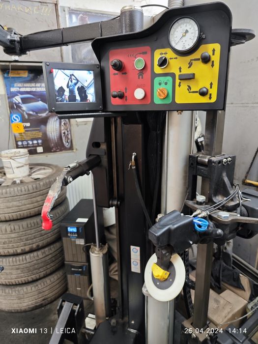 Hofmann Monty 8800- машина робот за RUN FLAT гуми